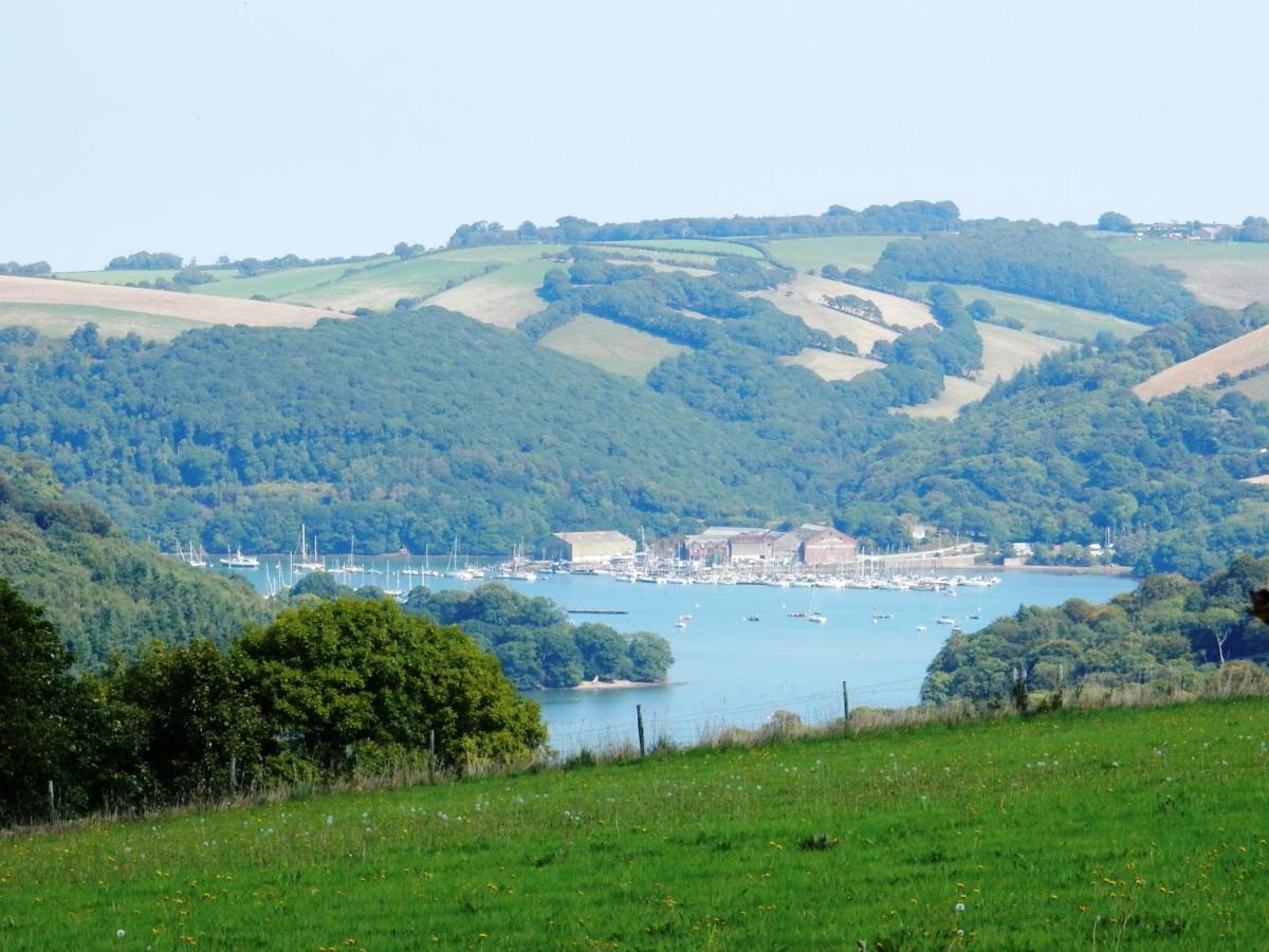Dartmouth Chalet Holidays Экстерьер фото